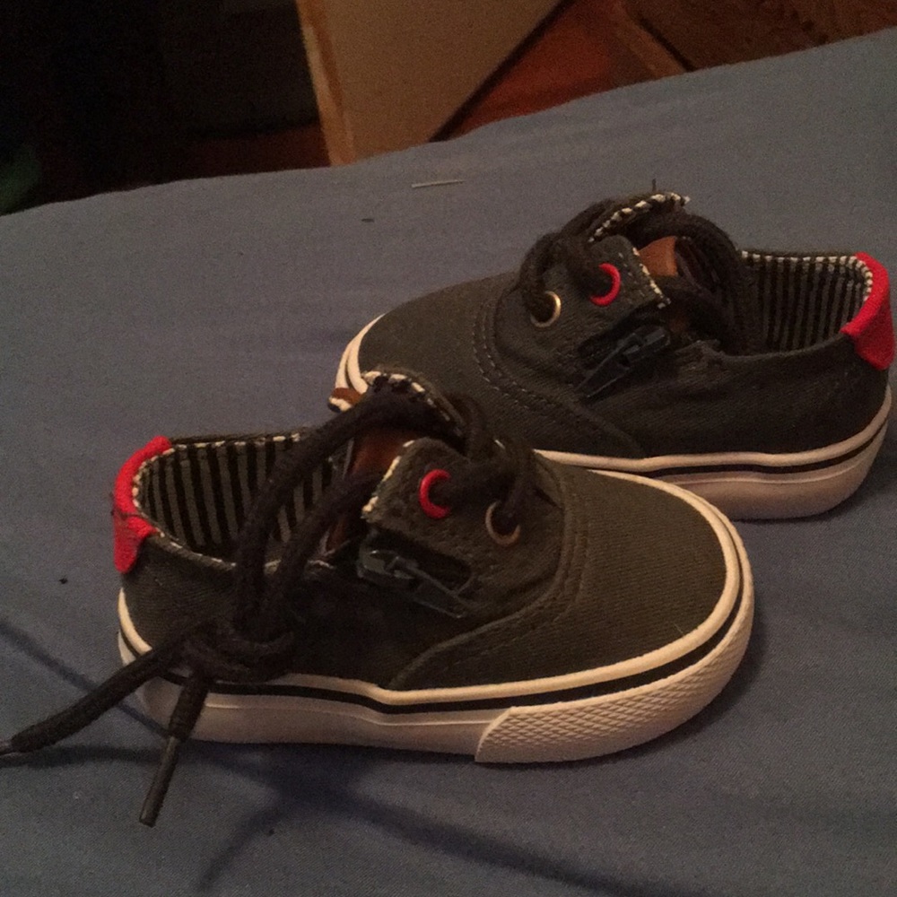 Baby shoes
